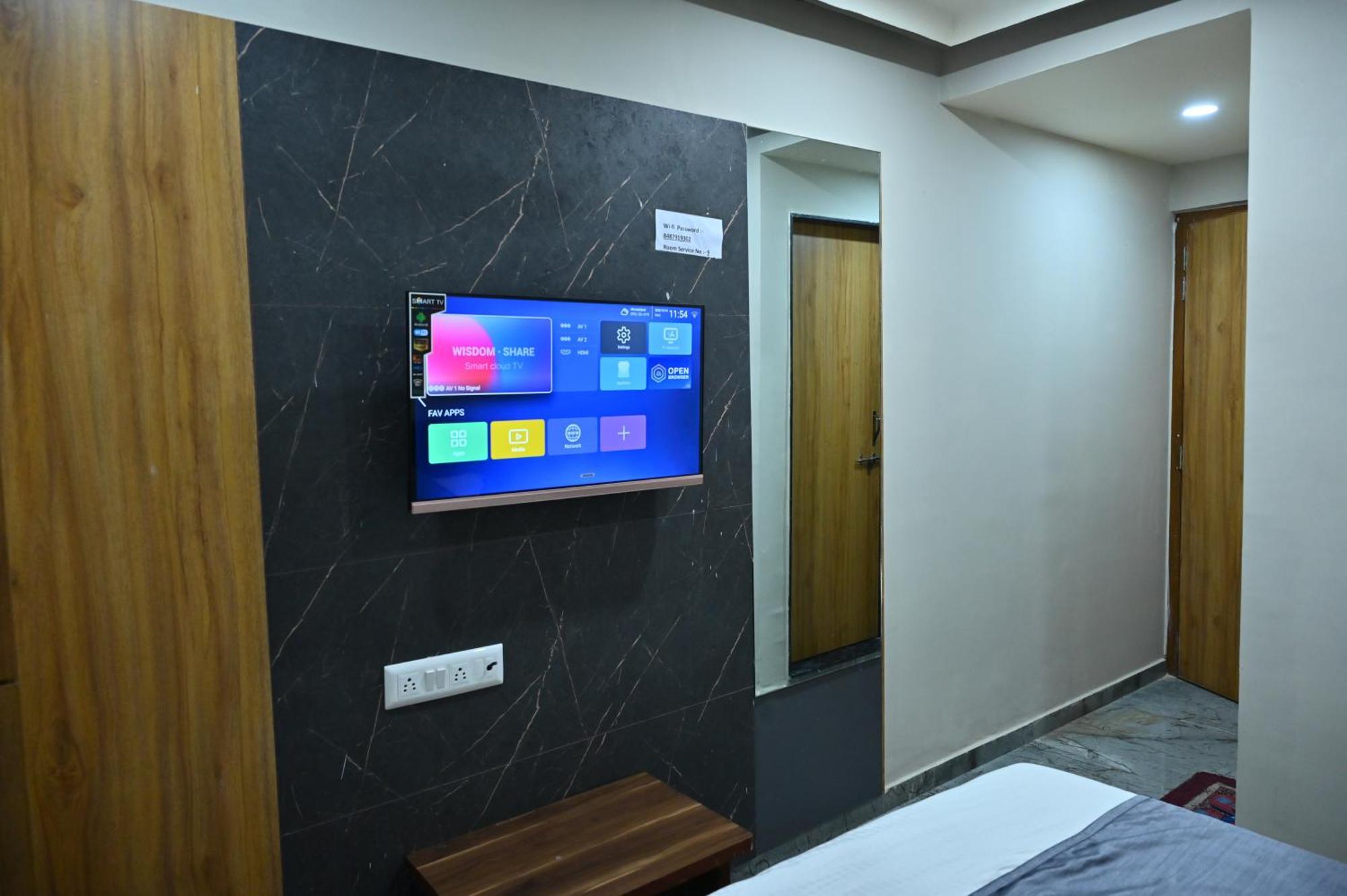 Hotel Sury Villa أحمد أباد المظهر الخارجي الصورة